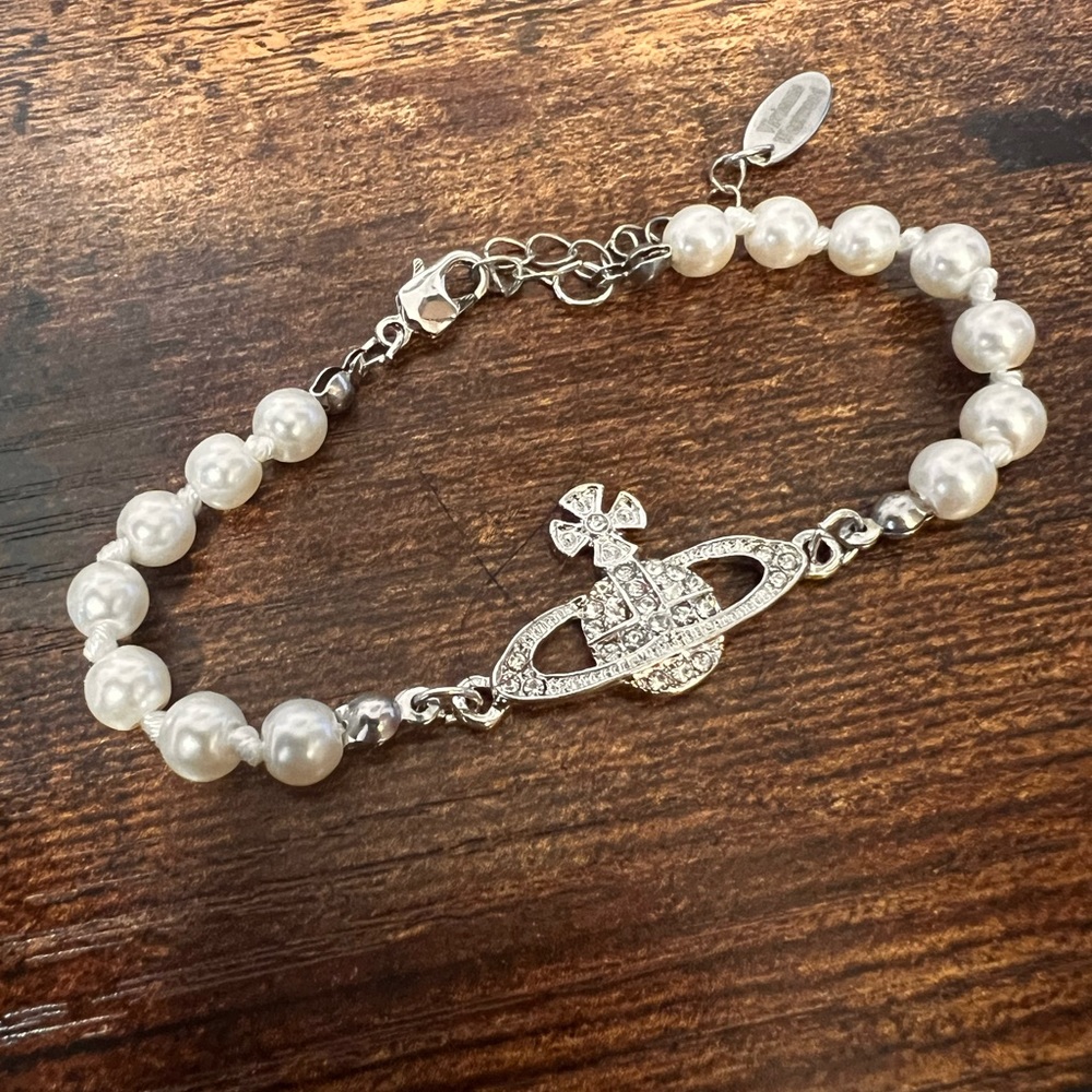 Vivienne westwood pearl bracelet